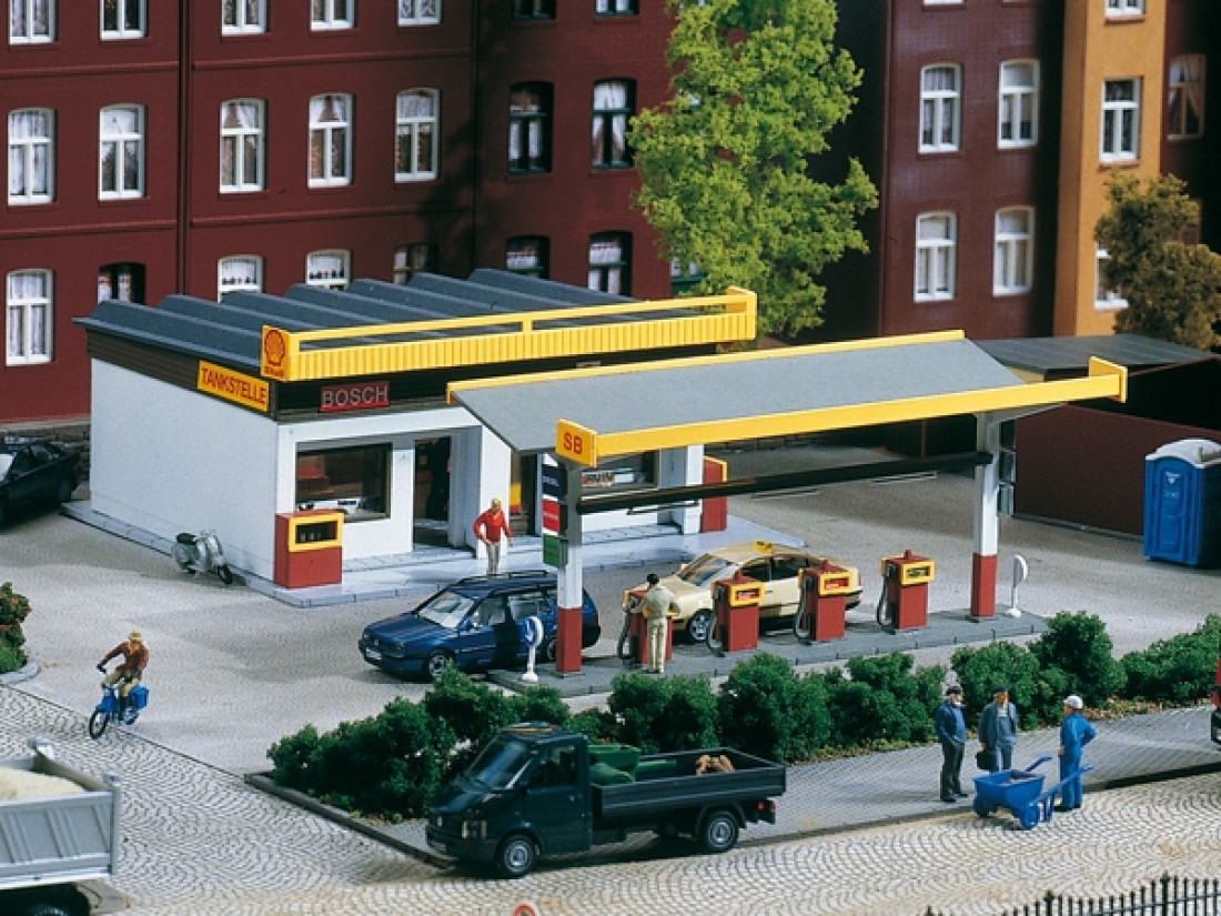 Auhagen 11340 Автозаправка