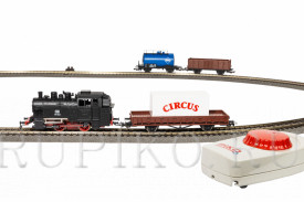 PIKO 57113 Грузовой состав BR 80