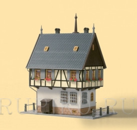 AUHAGEN 12350 Историческое здание