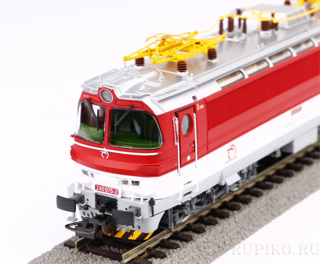 51387