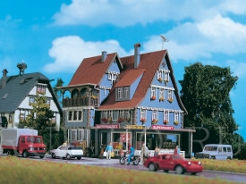 Vollmer 43660 Дом с супермаркетом