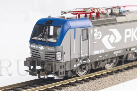 Piko 59593S Электровоз Vectron EU46